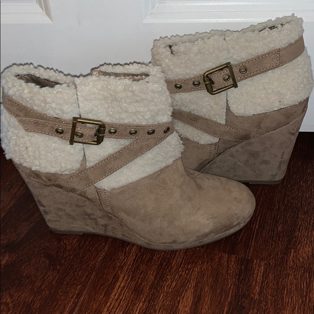 Never worn booties